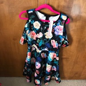 Scooter Brown Dresses - NWT Scooter Brown Girls Cut-Out Dress- Size 8 Scooter Brown Dresses - NWT Scooter Brown Girls Cut-Out Dress- Size 8